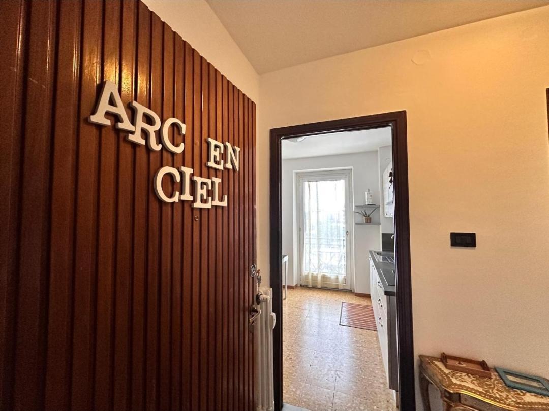 Arc En Ciel Leilighet Aosta Eksteriør bilde